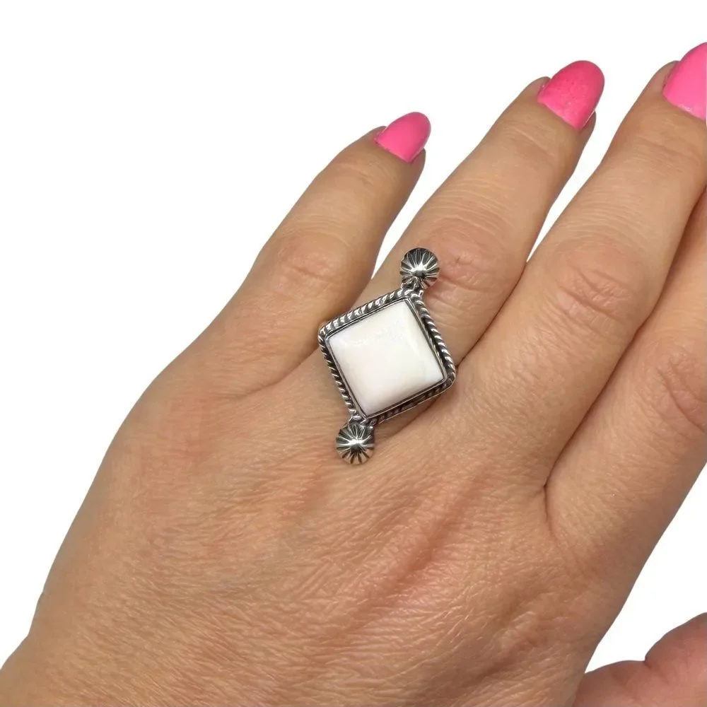 Pink Conch Shell Ring Size 10 Solid 925 Sterling Silver